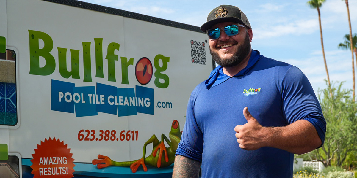 Bullfrog employee providing pool services in Scottsdale, AZ
